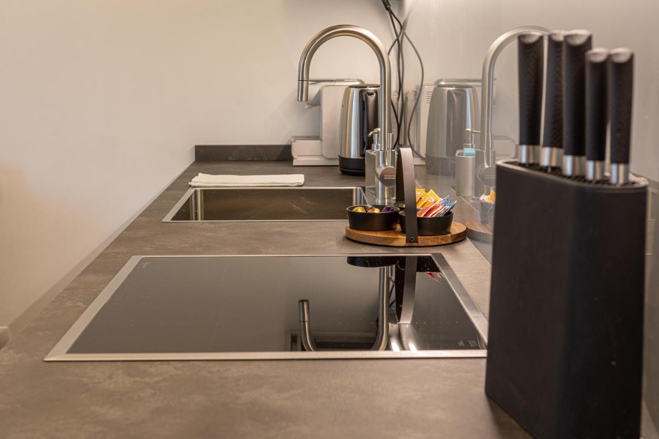 BePlace Garibaldi Suites Milan Bagian luar foto